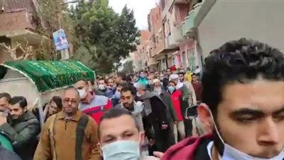 تشييع جنازة الشيخ حسانين جبريل المجيز للقراءات بمسقط رأسه في القليوبية (صور) 