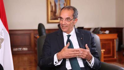 وزير الاتصالات: ضخ 30 مليار جنيه لرفع كفاءة شبكة الإنترنت في مصر