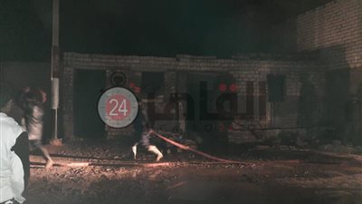 شاهد.. صور توضح آثار الدمار جراء انفجار 30 أسطوانة غاز بقرية تنده في المنيا