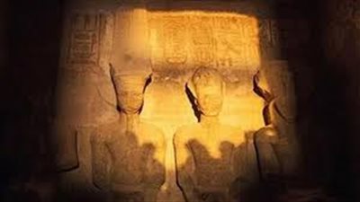 عبقرية فرعونية .. سر تعامد الشمس في المعابد المصرية