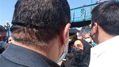 بعد وفاته في حادث سير.. والدة طالب الهندسة تطالب وزير النقل بازدواج طريق