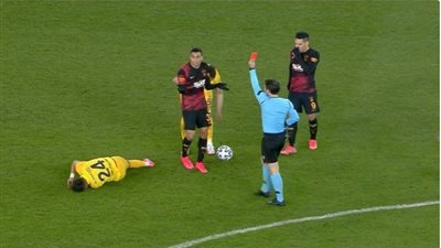 كريم حافظ: مصطفى محمد سيذهب إلى فريق في الدوري الإنجليزي