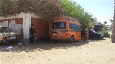 نيابة بنها تنتدب الطب الشرعي لتشريح جثة شاب ملقاة بجوار مدرسة