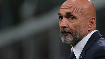 الهلال السعودي يكثف مفاوضاته مع سباليتي لقيادة الفريق