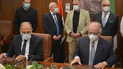 بورسعيد توقع بروتوكولا مع سفارة إيطاليا لتحويل القنصلية لمستشفى وتطوير البيت التاريخي