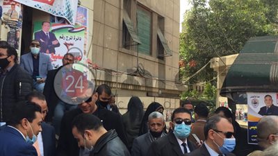 إقبال كثيف للاقتراع في انتخابات تجديد مجلس نقابة محامين القاهرة الجديدة (صور)