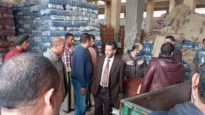 تحرير 12 محضرًا بسبب الكمامة في المنيا.. و 44 مخالفة تموينية