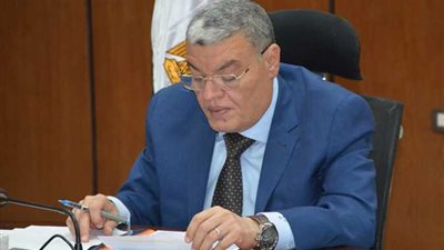 الانتهاء من أعمال الصيانة والإصلاح بخط المياه الرئيسي لمدينة مطاي بالمنيا