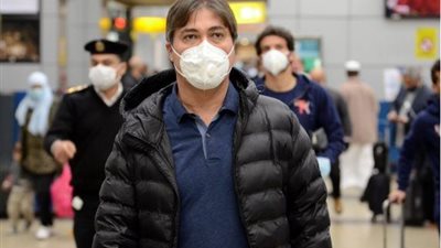 أشرف قاسم وعبد الحليم علي يحفزان لاعبي الزمالك لتخطي تونجيث