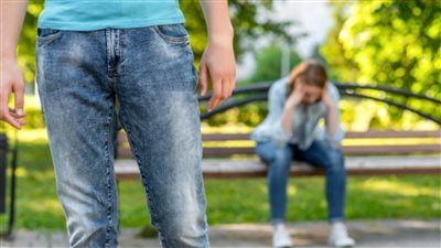 هند هيكل تكتب: التعلق المؤذي وفك الارتباط