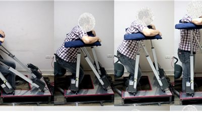 لمساعدة مرضى الأطراف السفلية.. مهندس مصري يصمم أول روبوت متحرك يؤدي 4 وظائف