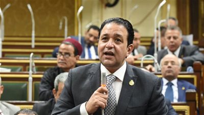 علاء عابد يطالب بكشف استراتيجية 