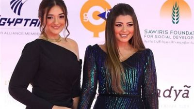 بعد نجاحها الفني..ملك أحمد زاهر تدعم شقيقتها: 