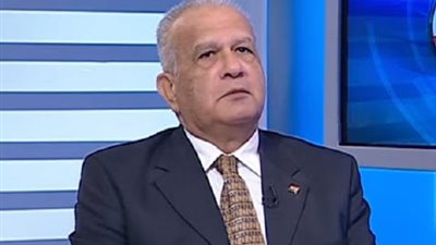 إشادات كبيرة بقرار الإفراج عن الدكتور حازم حسني 