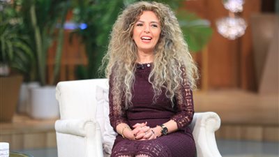 الخميس.. جيهان عبد الله في ضيافة 