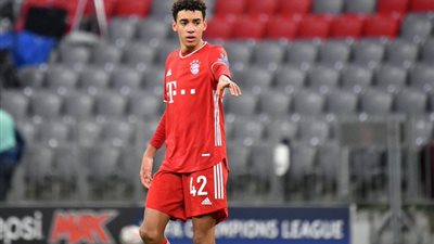 موسيالا يكشف أسباب تفضيله منتخب ألمانيا على إنجلترا