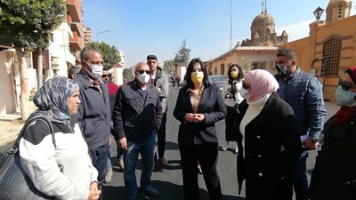 قيادات الآثار يتفقدون الأعمال الجارية لتطوير الخدمات السياحية بمصر القديمة
