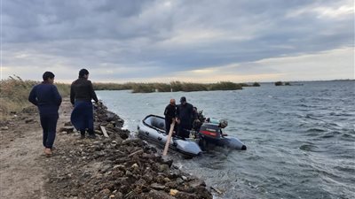 العثور على جثمان طفل جديد من ضحايا غرق قارب بحيرة مريوط بالإسكندرية