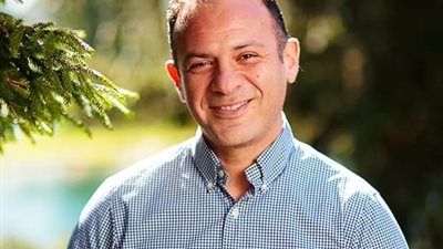 وزيرة الهجرة تهنئ خبيرًا نفسيًا مصريًا لتسجيله طريقة جديدة لعلاج الصحة النفسية بالولايات المتحدة