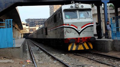 انتشال جثامين ضحايا حادث قطار الإسماعيلية ونقلهم لمشرحة مستشفى القصاصين المركزي