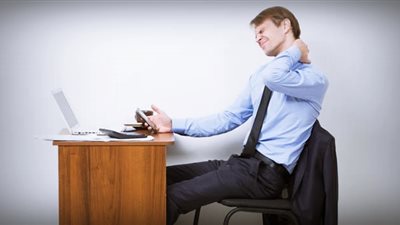 تعرّف على مخاطر العمل على أجهزة الكمبيوتر المحمولة لساعات طويلة