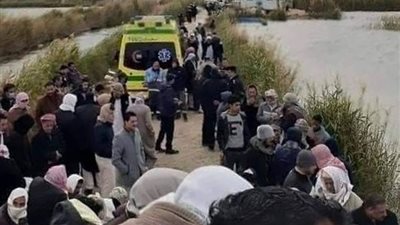 حكايات من حادث غرق مركب بحيرة مريوط بالإسكندرية.. انتشال جثة أم تحتضن طفلين وتوأم متشابكي الأيدي