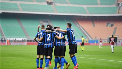 بينهم المدير الرياضي.. 4 إصابات داخل إنتر بـ