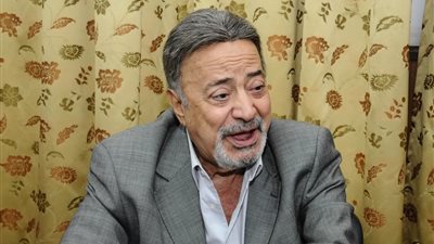 منير مكرم يكشف حقيقة وفاة الفنان يوسف شعبان إثر إصابته بكورونا (خاص)