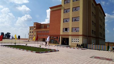 12 معلومة عن أول مدرسة دولية حكومية للغات بكفر الشيخ (صور) 