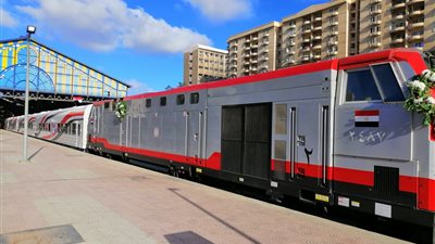 ننشر مواعيد جميع قطارات السكة الحديد بالوجهين القبلي والبحري 