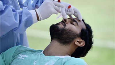 الأهلي يخضع لمسحة كورونا اليوم استعدادا لمواجهة طلائع الجيش 