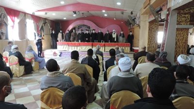 الأجهزة الأمنية تنجح في الصلح بين عائلتين متنازعتين بالفيوم (صور)