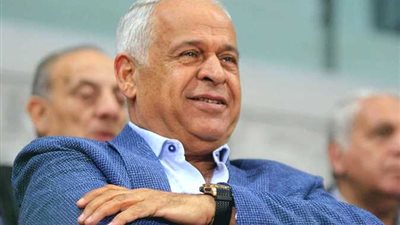 فرج عامر: حسام حسن سينتقل إلى نادٍ مصري بـ40 مليون جنيه