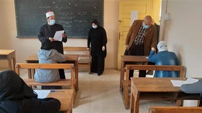 الإدارة المركزية للأزهر بالمنوفية: انتظام امتحانات صفوف النقل في يومها الأول (صور) 