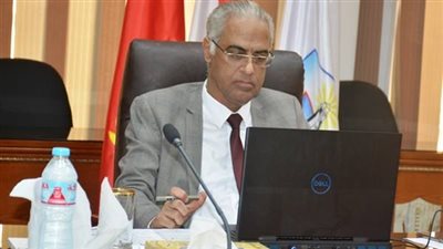 رئيس جامعة بورسعيد لـ