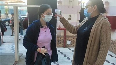 تعليم بورسعيد: حالة كورونا ومحاضر جماعية للطلاب الذين لم يتمكنوا من أداء الامتحان بسبب عطل النظام 