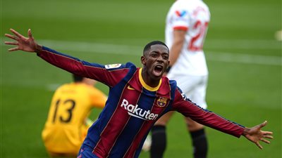 برشلونة يتقدم بهدف على إشبيلية في الشوط الأول