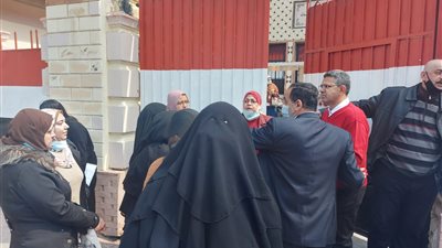 استياء بين أولياء أمور في بورسعيد بسبب الإنترنت: 