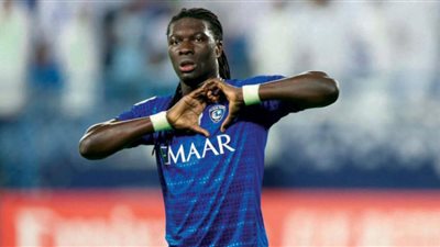 جوميز والحمدان يقودان هجوم الهلال في مواجهة الفتح بالدوري السعودي