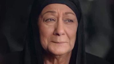 أبرز  5 مشاهد من جنازة أحلام الجريتلي.. دموع أسرتها لا تتوقف ورسائل الغائبين