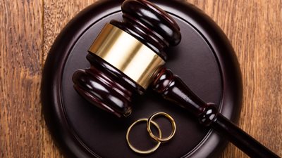 أميرة طنطاوي تكتب: قانون الأحوال الشخصية