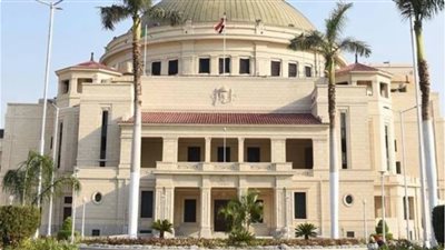 رئيس جامعة القاهرة: 36093 طالبا وطالبة امتحنوا أمس بنظامي الأونلاين والحضور