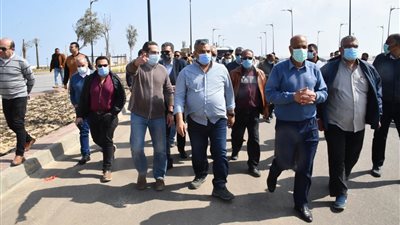 نائب وزير الإسكان يتابع تنفيذ المشروعات بالمنصورة الجديدة