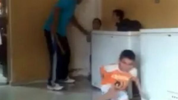 أطفال بدار الأيتام