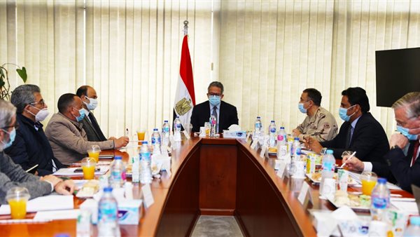 وزير السياحة والآثار