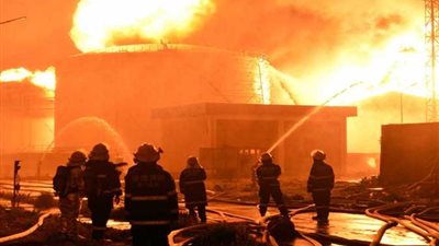 حريق هائل بإحدى محطات الفاكهة بمدينة السادات في المنوفية (فيديو) 