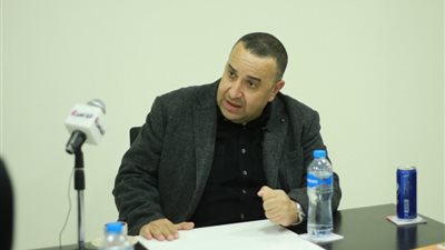 الكاتب وائل لطفي يعلن وفاة والدته: كل تكريم يليق بك يا أمي (صورة)