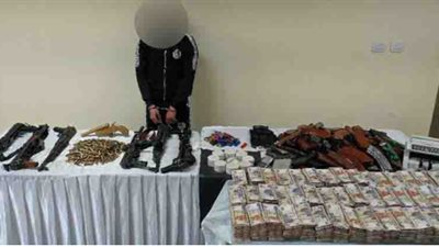 القبض على أحد الأشخاص بحوزته هيروين بــ3 ملايين جنيه بالجيزة