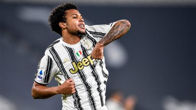 يوفنتوس يفعل بند الشراء في عقد لاعبه ماكيني حتى 2025