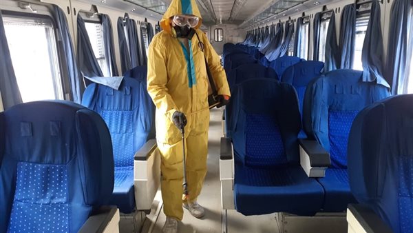 تعقيم القطارات